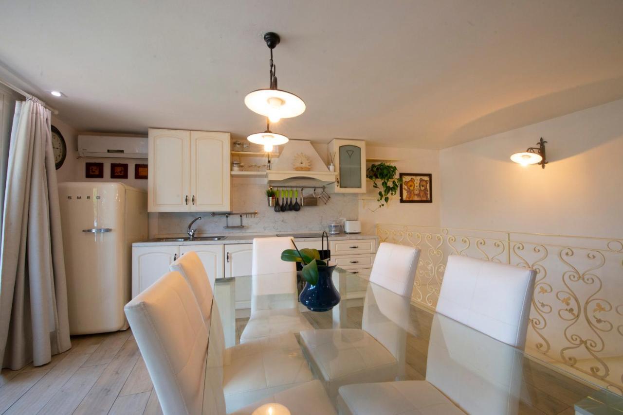 Splendid Apartment